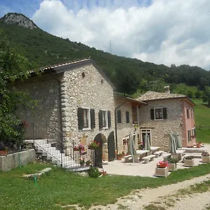  Alloggio per agriturismo Lusani