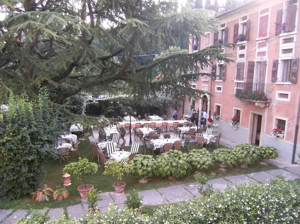 La Corte Dei Limoni Caprino Veronese Apartment