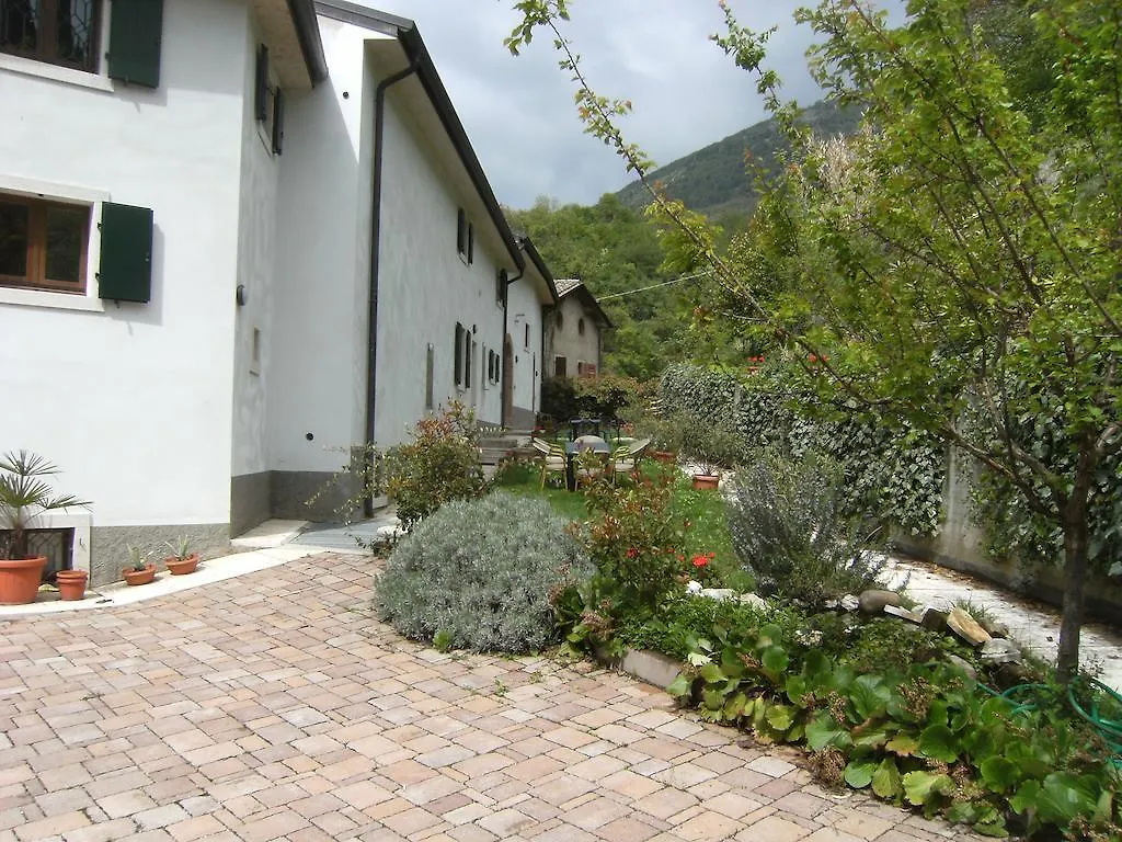Apartment La Corte Dei Limoni Caprino Veronese
