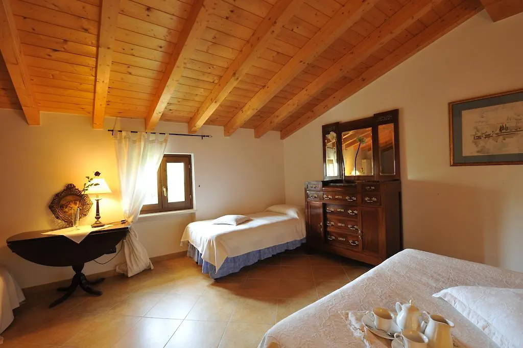 La Corte Dei Limoni Caprino Veronese 0*,  Italy
